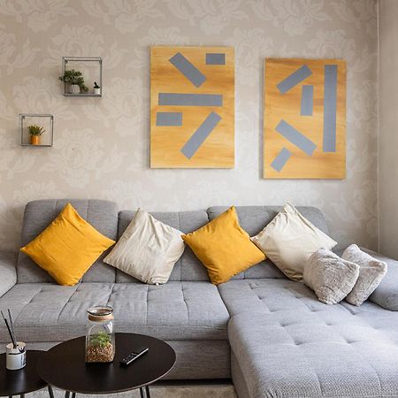 Nice Big Apartment 2Bds - Belgicka Πράγα Εξωτερικό φωτογραφία
