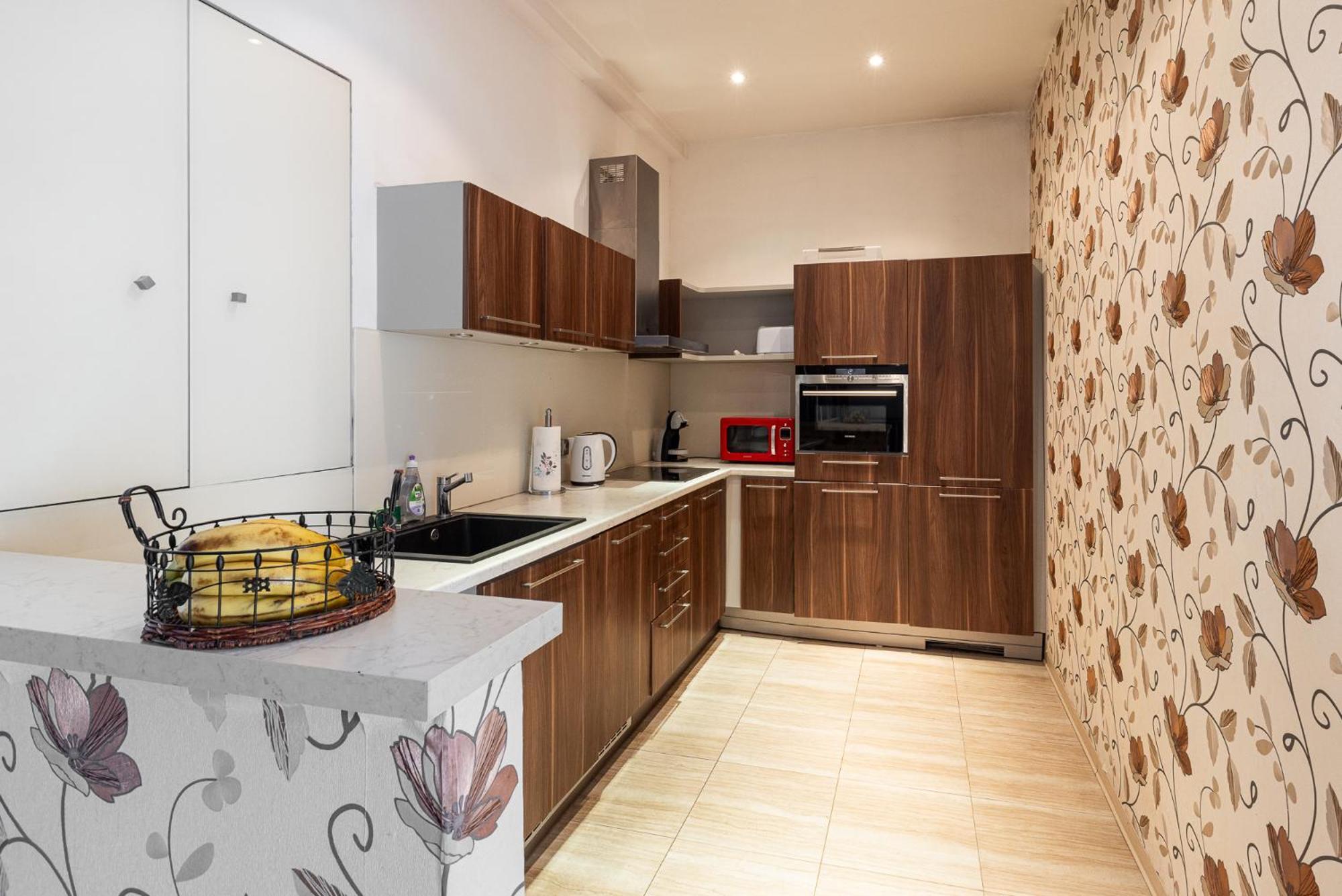 Nice Big Apartment 2Bds - Belgicka Πράγα Εξωτερικό φωτογραφία